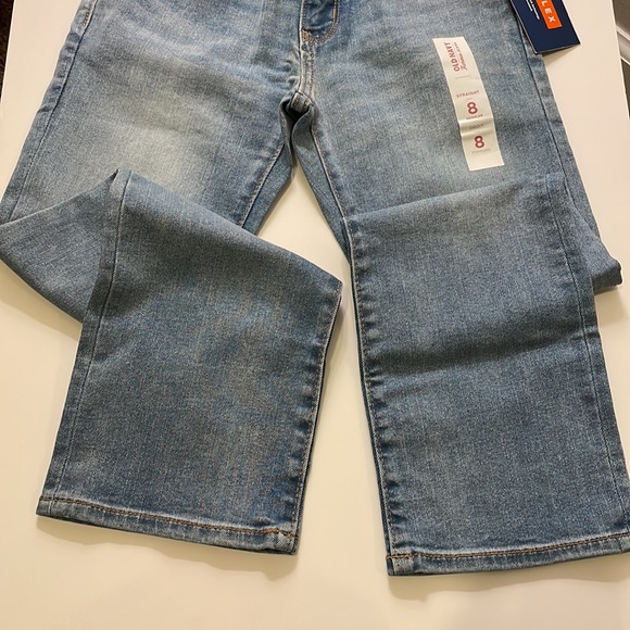 NWT Old Navy Straight Fit Jeans Size 8 - Picture 3 of 6